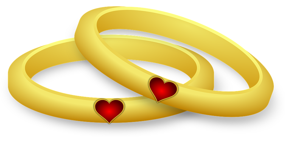 Imagen de anillo de corazón de oro PNG